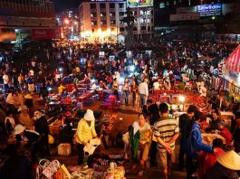 Bỏ túi những kinh nghiệm tham quan chợ đêm trong tour du lịch Đà Lạt