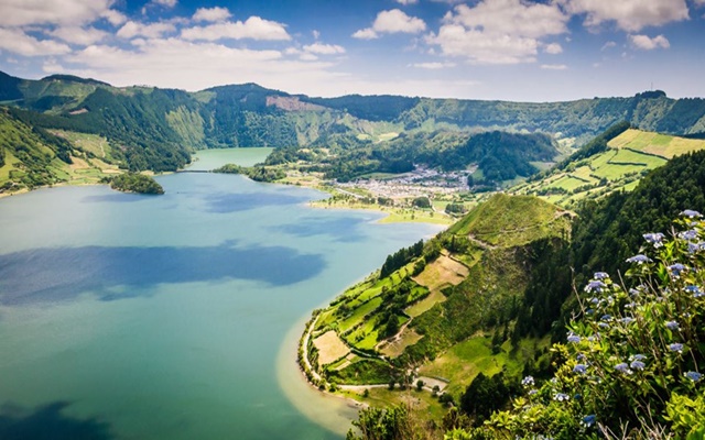 Khám phá quần đảo Azores - thiên đường du lịch bí ẩn của Bồ Đào Nha